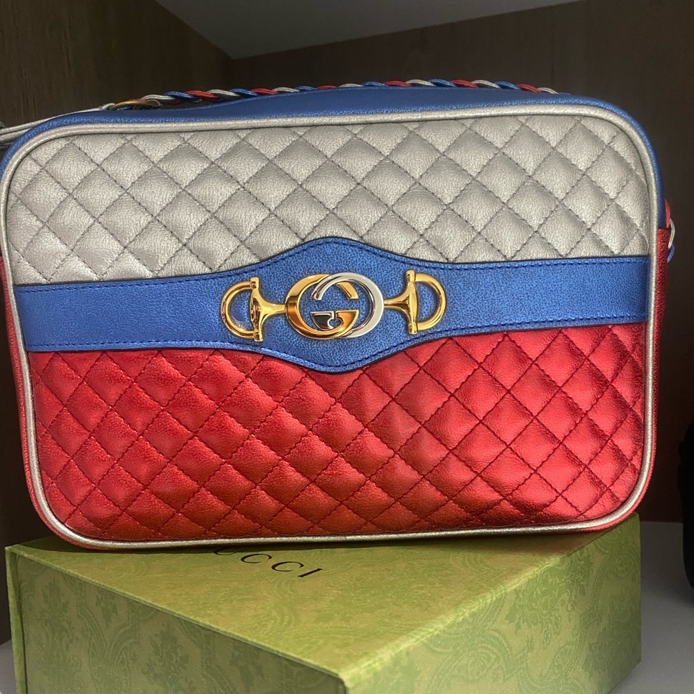 GUCCI Leather Crossbody Bag